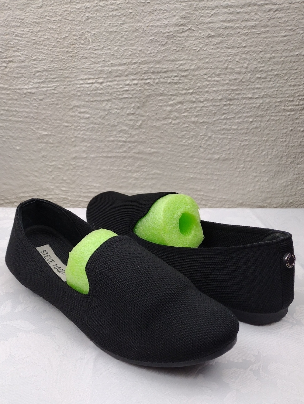 Steve Madden Sabin Black Stretch Knit Fabric Upper Almond Toe Slip On Flat Shoe